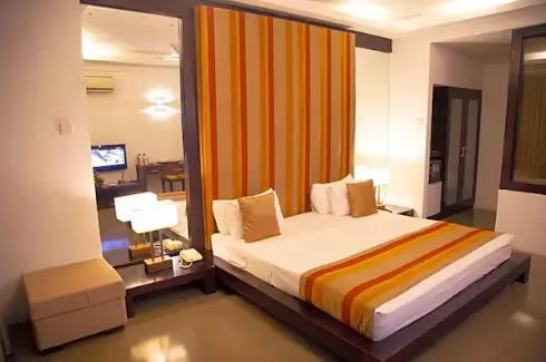 اتاق 2 هتل تورمالین کندی